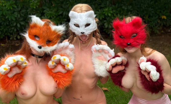 Nude Fox Girls